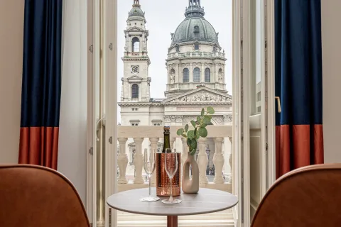 BasiliQ Hotel – Budapest