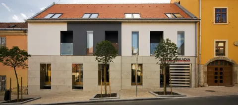 Hotel Árkádia – Pécs