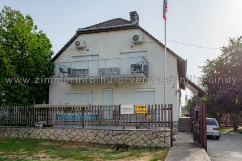 Philip-Cindy Haus – Örvényes