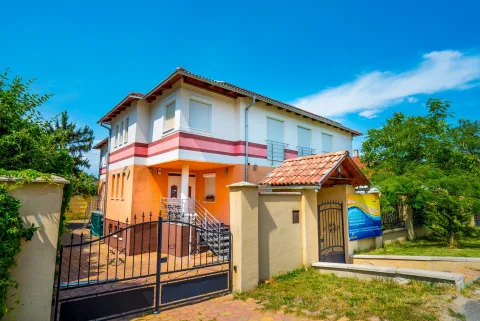 Riviéra – Siófok