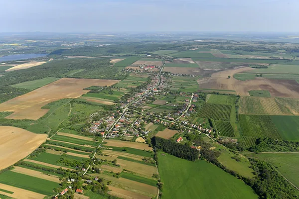 Isztimér – településkép